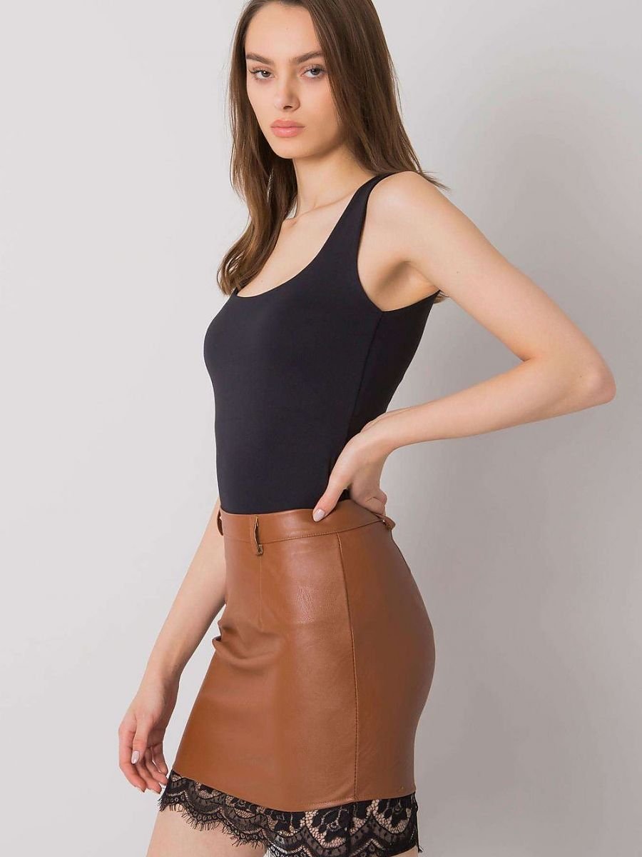 Short skirt model 160396 Italy Moda
